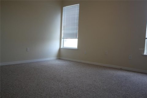 Condo in Riverview, Florida, 2 bedrooms  № 1912305 - photo 7