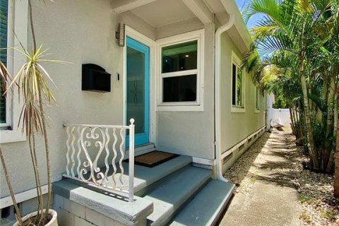 Villa ou maison à louer à Saint Petersburg, Floride: 3 chambres, 168.71 m2 № 1786853 - photo 9