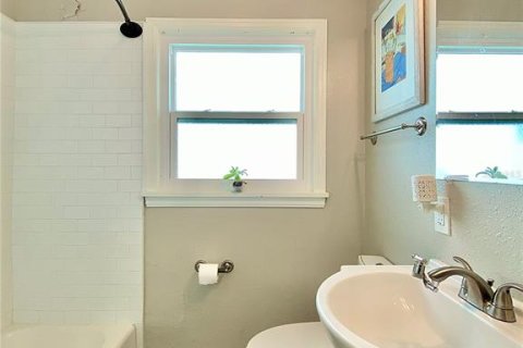 Villa ou maison à louer à Saint Petersburg, Floride: 3 chambres, 168.71 m2 № 1786853 - photo 23