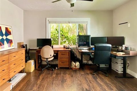 Villa ou maison à louer à Saint Petersburg, Floride: 3 chambres, 168.71 m2 № 1786853 - photo 22