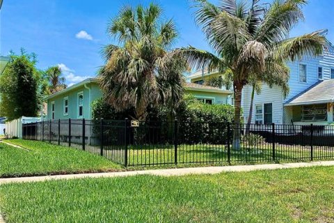 Villa ou maison à louer à Saint Petersburg, Floride: 3 chambres, 168.71 m2 № 1786853 - photo 1