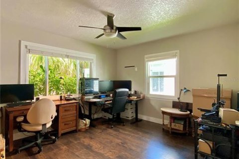 Villa ou maison à louer à Saint Petersburg, Floride: 3 chambres, 168.71 m2 № 1786853 - photo 18