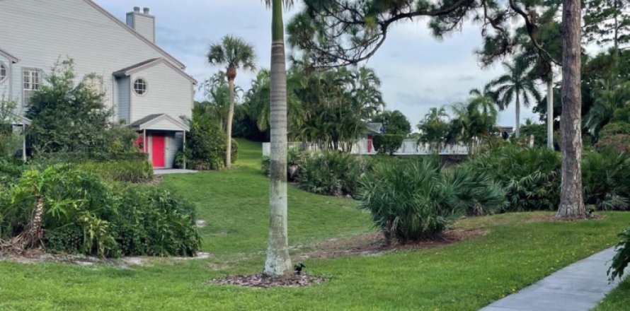 Townhouse in Boca Raton, Florida 2 bedrooms, 94.67 sq.m. № 1215961