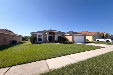 Villa ou maison à vendre à Winter Haven, Floride: 3 chambres, 173.45 m2 № 2418881 - photo 21