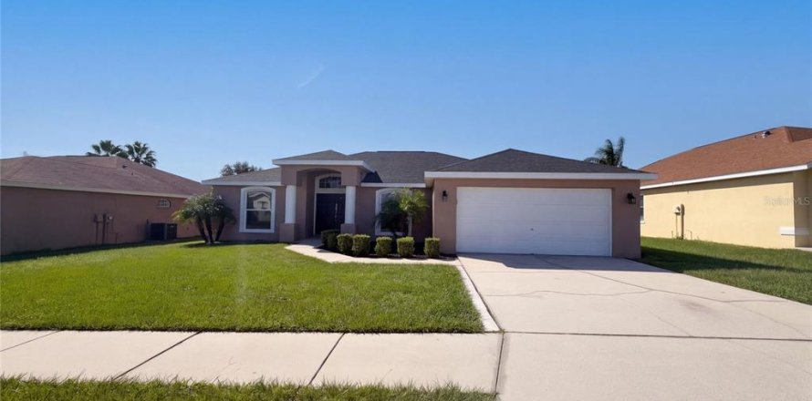 Villa ou maison à Winter Haven, Floride 3 chambres, 173.45 m2 № 2418881
