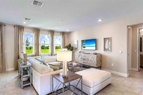 House in Lakewood Ranch, Florida 4 bedrooms, 256.04 sq.m. № 1795541 - photo 16