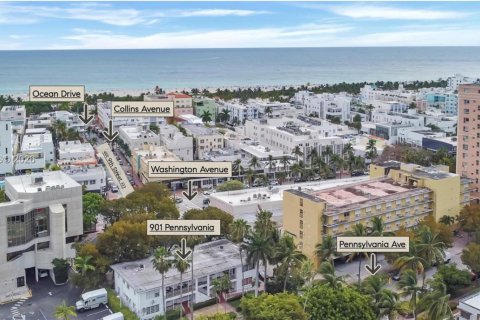 Commercial property in Miami Beach, Florida № 2060956 - photo 4