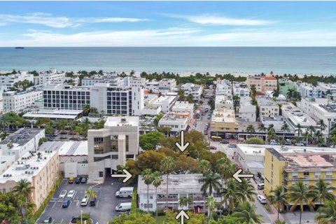 Commercial property in Miami Beach, Florida № 2060956 - photo 6