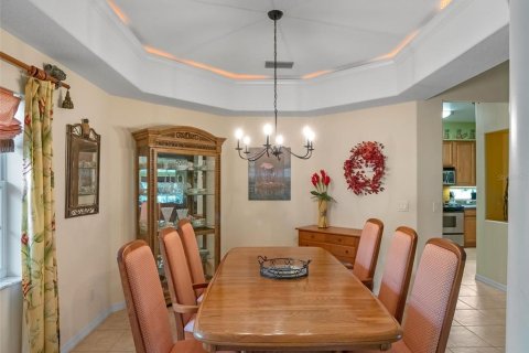 Casa en venta en Leesburg, Florida, 3 dormitorios, 216.74 m2 № 1815182 - foto 11