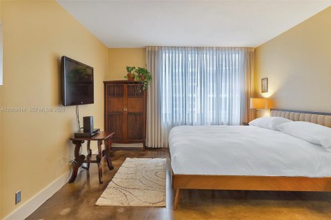 Condominio en venta en Miami Beach, Florida, 1 dormitorio, 77.76 m2 № 2089819 - foto 27