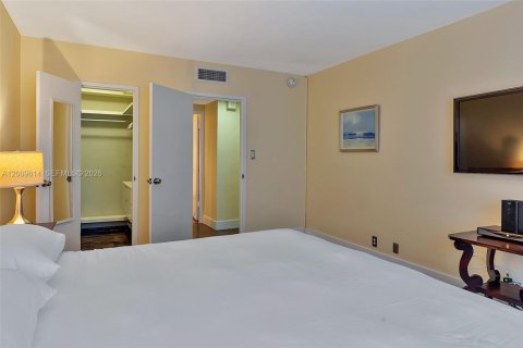 Condominio en venta en Miami Beach, Florida, 1 dormitorio, 77.76 m2 № 2089819 - foto 30