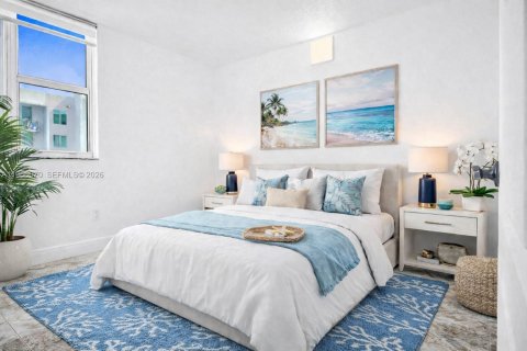 Condo in Miami, Florida, 2 bedrooms  № 2029061 - photo 5