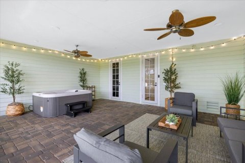 Villa ou maison à vendre à St. Lucie, Floride: 3 chambres, 218.41 m2 № 2083084 - photo 8