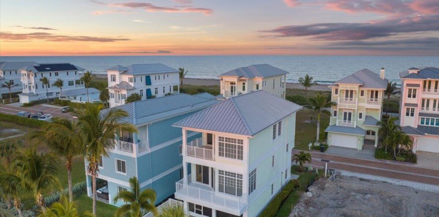Villa ou maison à St. Lucie, Floride 3 chambres, 218.41 m2 № 2083084