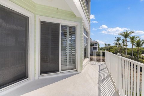 Villa ou maison à vendre à St. Lucie, Floride: 3 chambres, 218.41 m2 № 2083084 - photo 22