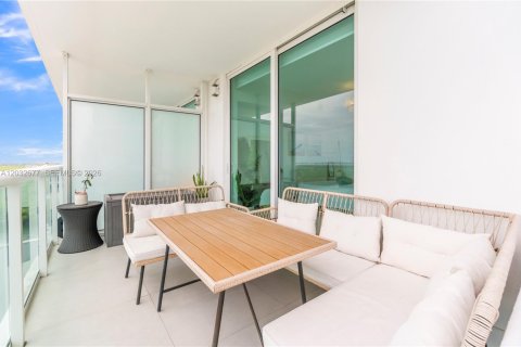 Condo in Sunny Isles Beach, Florida, 2 bedrooms № 2188274 - photo 30