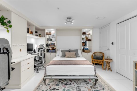 Condo in Sunny Isles Beach, Florida, 2 bedrooms № 2188274 - photo 6