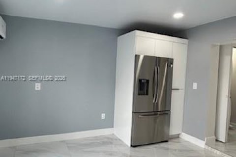 Touwnhouse à Hialeah, Floride 2 chambres, 80.55 m2 № 2003295