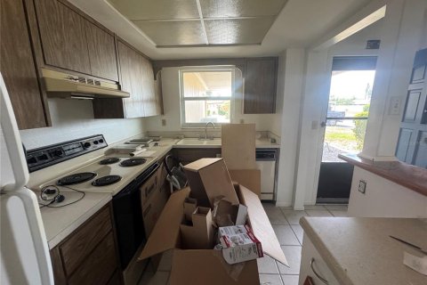 Condominio en venta en Bradenton, Florida, 2 dormitorios, 96.99 m2 № 2202224 - foto 12
