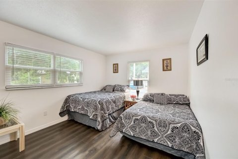 Townhouse in Sarasota, Florida 2 bedrooms, 78.04 sq.m. № 1888632 - photo 13