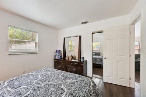 Townhouse in Sarasota, Florida 2 bedrooms, 78.04 sq.m. № 1888632 - photo 19