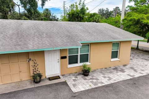 Townhouse in Sarasota, Florida 2 bedrooms, 78.04 sq.m. № 1888632 - photo 26