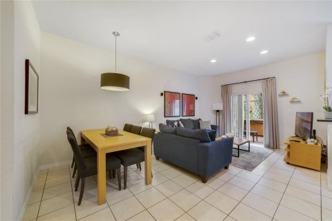 Touwnhouse à vendre à Kissimmee, Floride: 3 chambres, 133.78 m2 № 2098824 - photo 7
