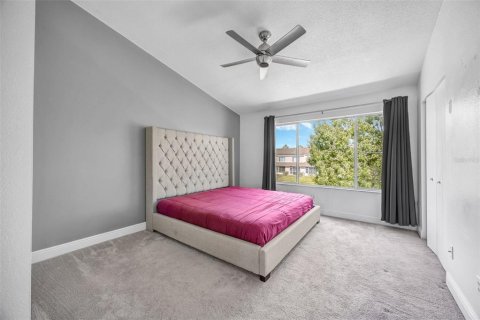 Townhouse in Tampa, Florida 2 bedrooms, 110 sq.m. № 2201470 - photo 27