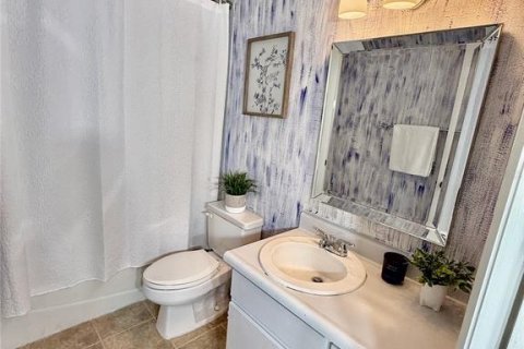 Condo in Sarasota, Florida, 2 bedrooms  № 1542766 - photo 10