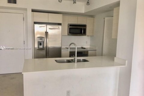 Купить кондоминиум в Майами, Флорида 2 спальни, 91.79м2, № 2055009 - фото 10