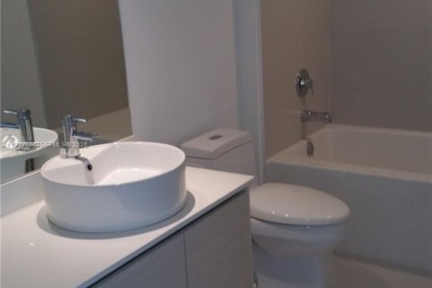 Купить кондоминиум в Майами, Флорида 2 спальни, 91.79м2, № 2055009 - фото 11