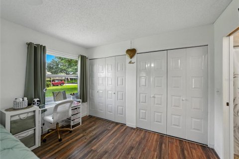 Condo in Sun City Center, Florida, 1 bedroom  № 1840539 - photo 23