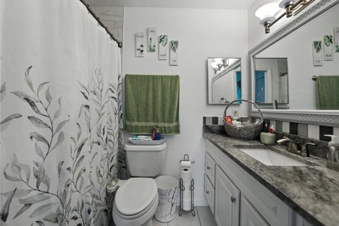 Condo in Sun City Center, Florida, 1 bedroom  № 1840539 - photo 19