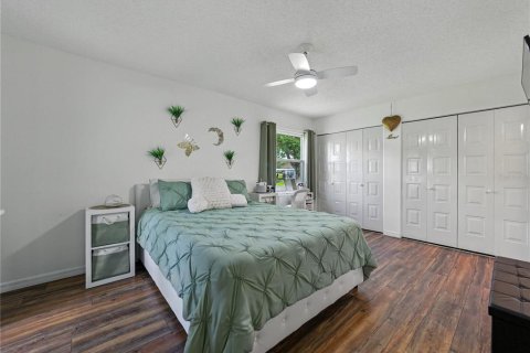 Condo in Sun City Center, Florida, 1 bedroom  № 1840539 - photo 24