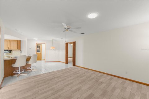 Villa ou maison à vendre à Ocala, Floride: 3 chambres, 215.9 m2 № 2399087 - photo 21