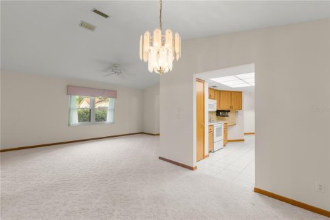 Villa ou maison à vendre à Ocala, Floride: 3 chambres, 215.9 m2 № 2399087 - photo 17