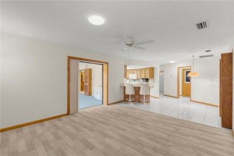 Villa ou maison à vendre à Ocala, Floride: 3 chambres, 215.9 m2 № 2399087 - photo 15