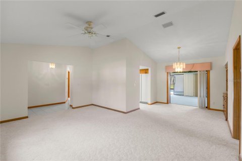 Villa ou maison à vendre à Ocala, Floride: 3 chambres, 215.9 m2 № 2399087 - photo 12