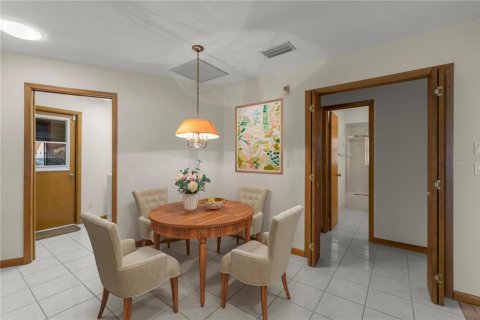 Villa ou maison à vendre à Ocala, Floride: 3 chambres, 215.9 m2 № 2399087 - photo 19