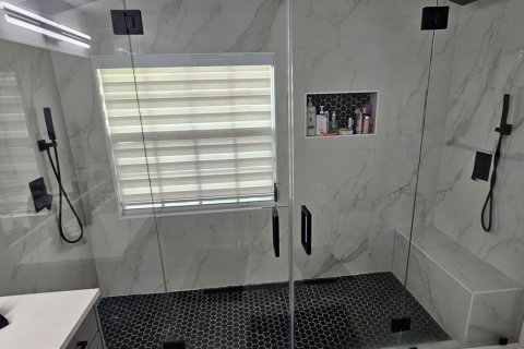 Villa ou maison à louer à Boynton Beach, Floride: 3 chambres, 171.22 m2 № 2168664 - photo 15