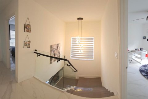 Villa ou maison à louer à Boynton Beach, Floride: 3 chambres, 171.22 m2 № 2168664 - photo 18