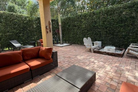 Villa ou maison à louer à Boynton Beach, Floride: 3 chambres, 171.22 m2 № 2168664 - photo 27