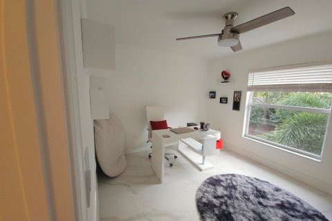 Villa ou maison à louer à Boynton Beach, Floride: 3 chambres, 171.22 m2 № 2168664 - photo 20