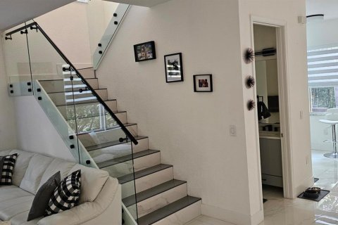 Villa ou maison à louer à Boynton Beach, Floride: 3 chambres, 171.22 m2 № 2168664 - photo 9