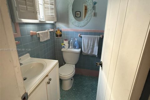 Casa en venta en Miami, Florida, 3 dormitorios, 199.09 m2 № 2003862 - foto 4