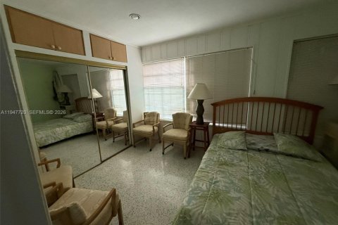 Casa en venta en Miami, Florida, 3 dormitorios, 199.09 m2 № 2003862 - foto 10