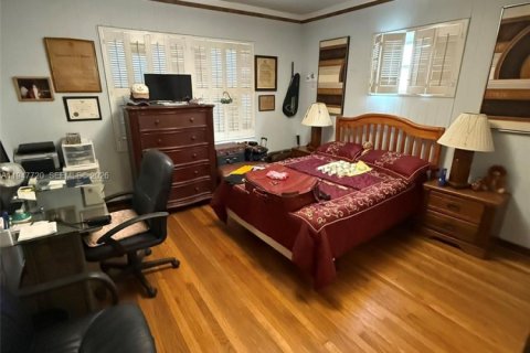 Casa en venta en Miami, Florida, 3 dormitorios, 199.09 m2 № 2003862 - foto 7