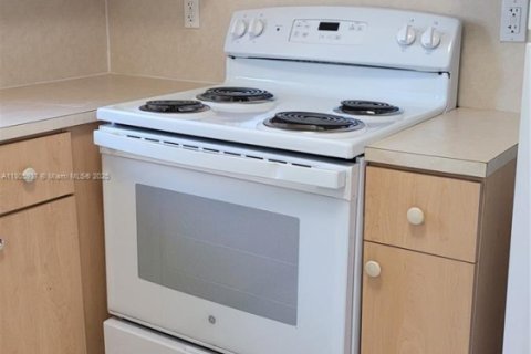 Condominio en venta en Homestead, Florida, 3 dormitorios, 102.1 m2 № 1739316 - foto 8