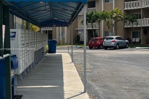 Condominio en venta en Miami Lakes, Florida, 2 dormitorios, 95.69 m2 № 2034250 - foto 5