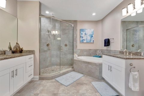 Condominio en alquiler en Bradenton, Florida, 2 dormitorios, 153.29 m2 № 1258304 - foto 18